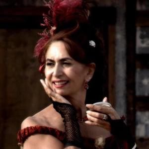 Meet your Posher, Maria